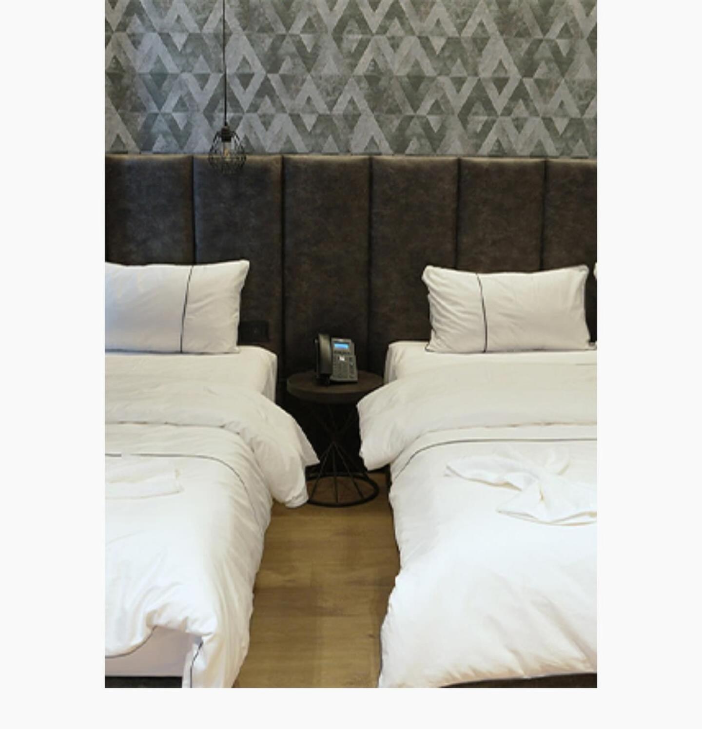 Starlight Hotel 티라나 외부 사진